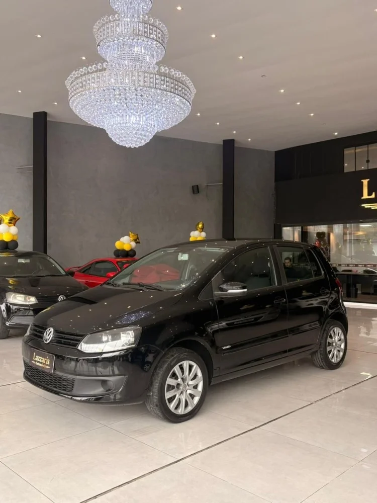 VW - VolksWagen VOLKSWAGEN FOX 1.0 FLEX / 2013 FINANCIA 100%