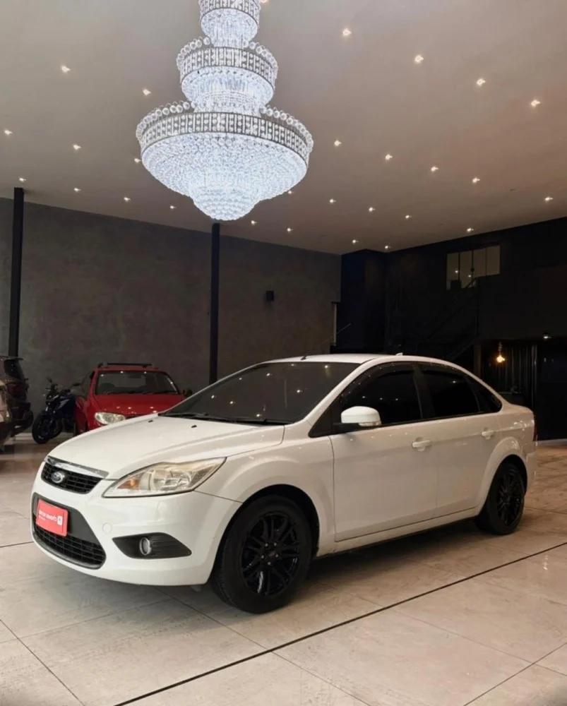 Ford Focus Sedan 1.6/1.6 Flex 8V/16V 4p Mec.