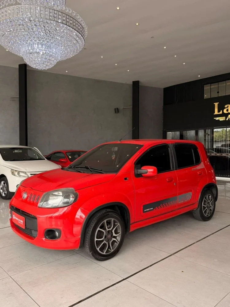 Fiat FIAT UNO SPORTING 1.4 FLEX 2013 - FINANCIA 100%